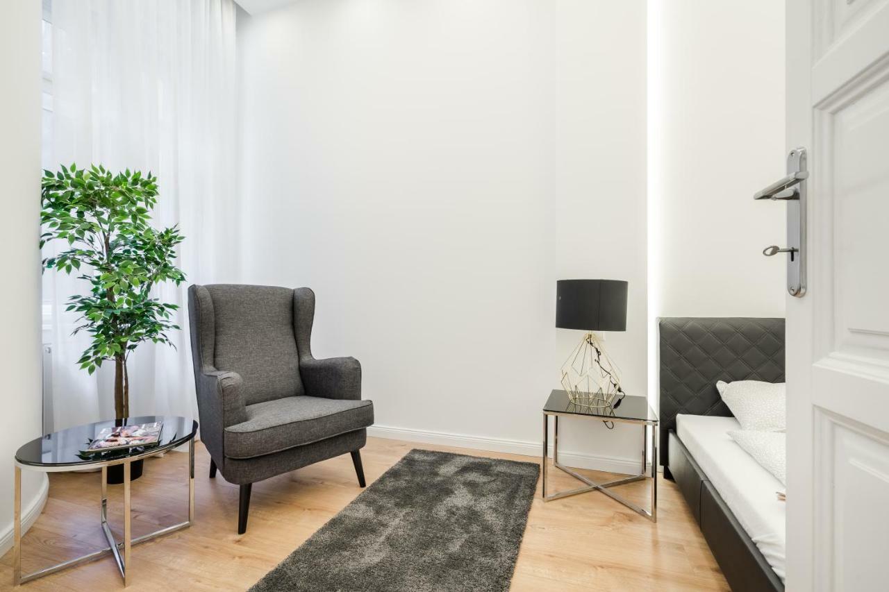 Apartment Downtown Paulay43 Budapeste Exterior foto